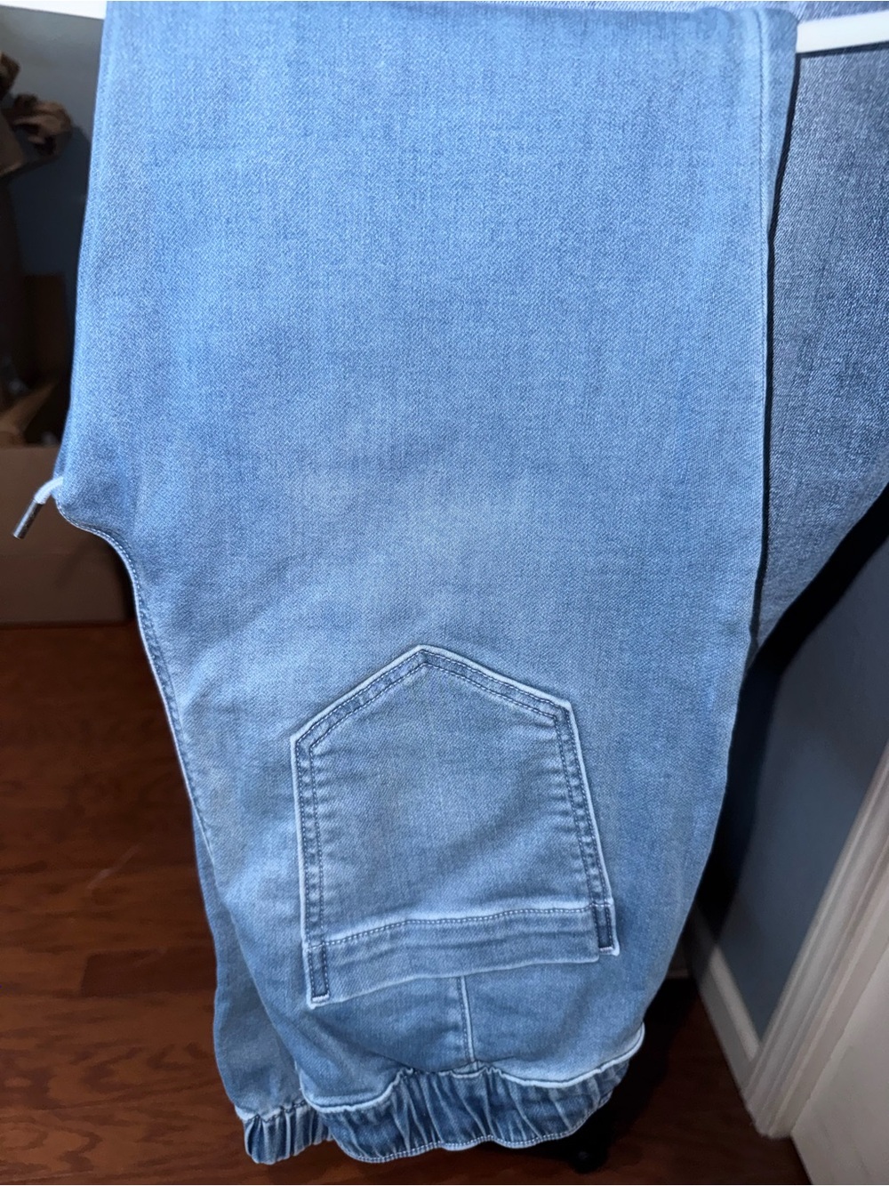 Light Blue American Eagle Jogger Jeans